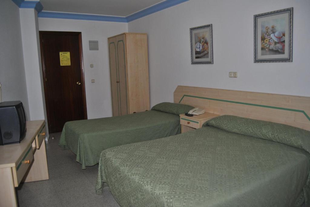Hostal Blumen อัลเฮซิราส ห้อง รูปภาพ